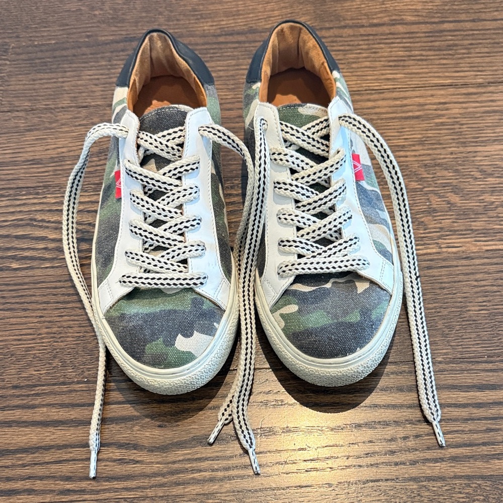 Veronica Beard Camouflage Green Low-Top Sneakers